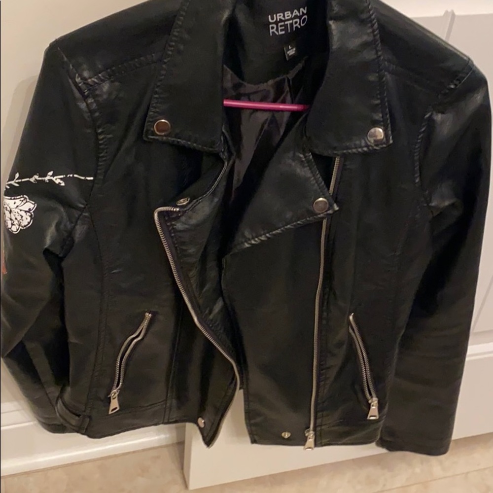 Leather jacket - Picture 2 of 3
